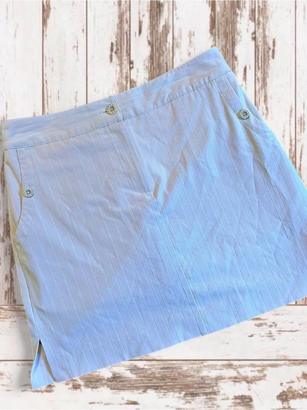 Izod Beige & White Pinstripe Skort